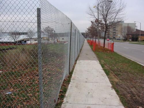 8-FenceSewellsRoadSide-11-12-03